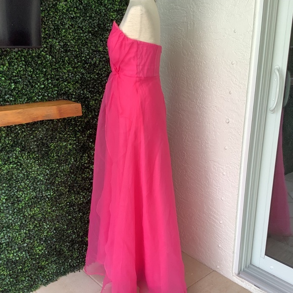 Luxxel Bright Prink Long Prom Dress/ Gown Size Medium - Picture 4 of 16